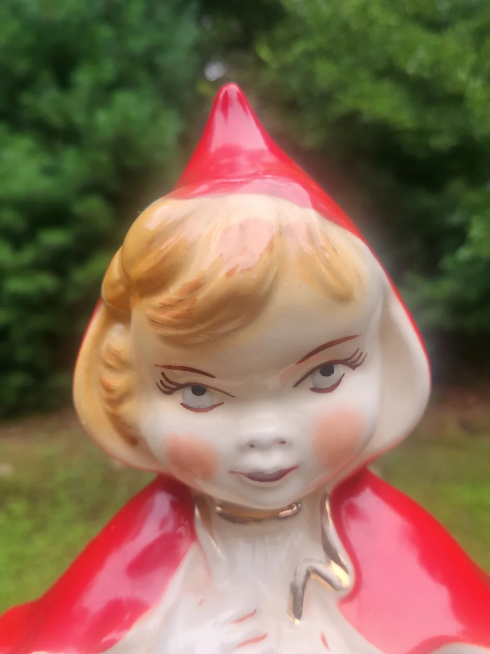 Vintage Hull Pottery / Hull Ware Little Red Riding Hood Cookie Jar #967